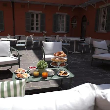 Corte Novella & 3* Brescia